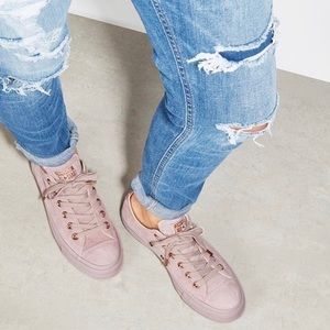 Pale Mauve Converse